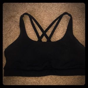 Women’s size 6 lululemon sports bra
